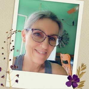 Meet your Posher, Korena